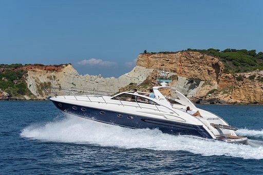 Motor yacht